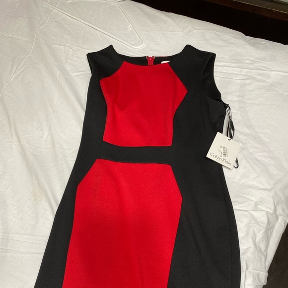 Dress - Picture 2 of 3